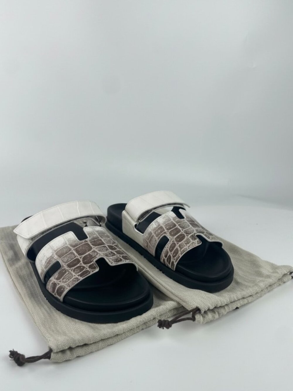 HERMÈS Chypre Sandals White Niloticus Crocodile Himalaya - Size 44
